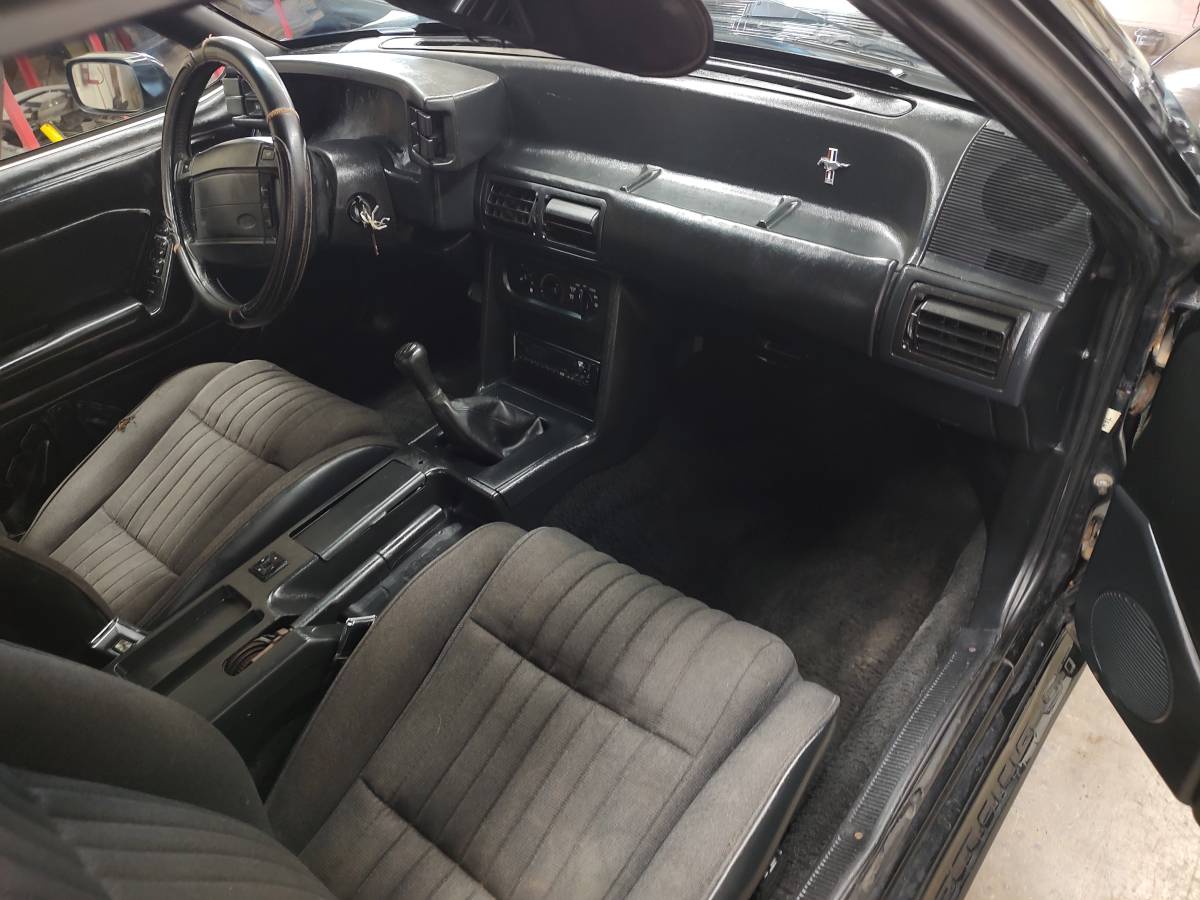 Ford-mustang-1990-black-5