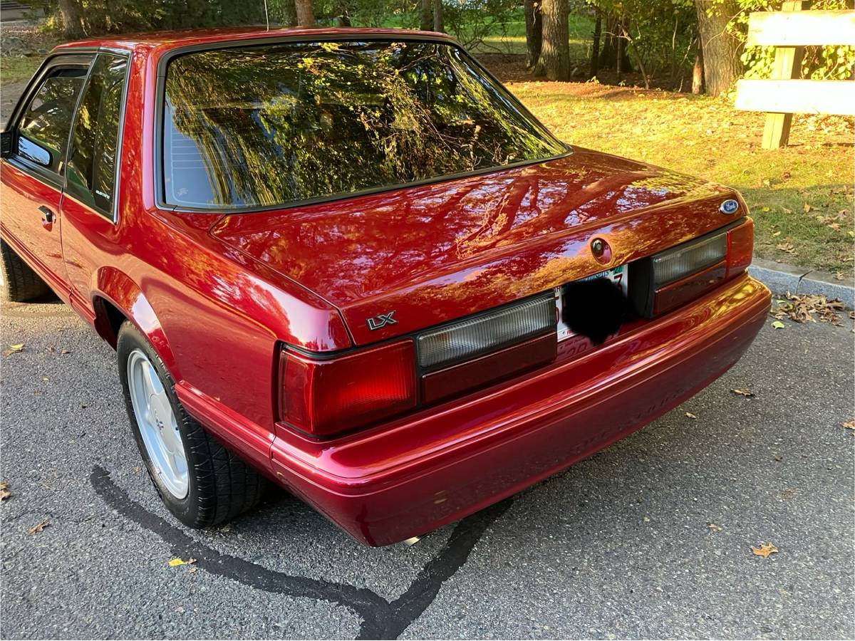 Ford-mustang-1993