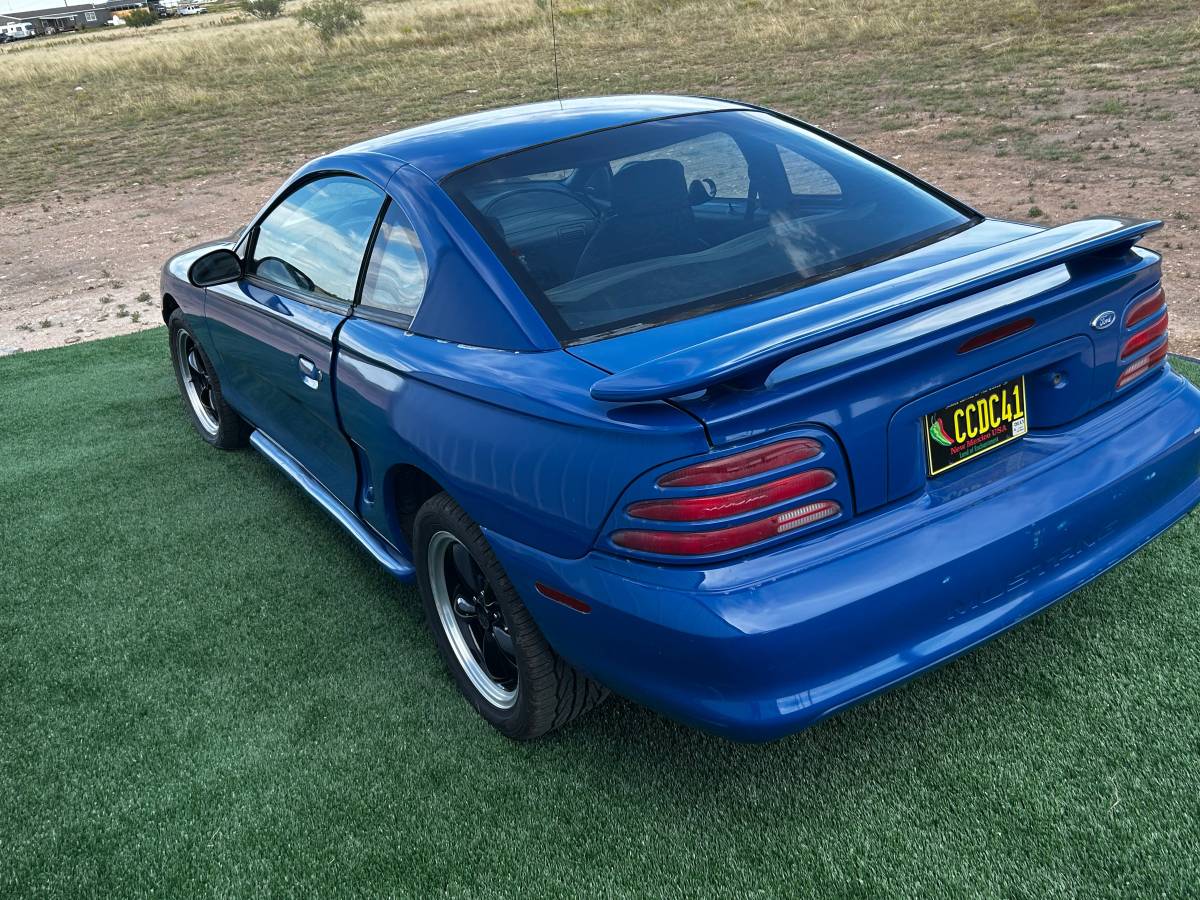 Ford-mustang-1995-blue