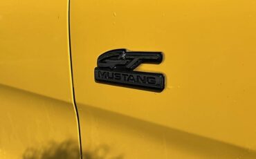 Ford-mustang-1995-yellow-11