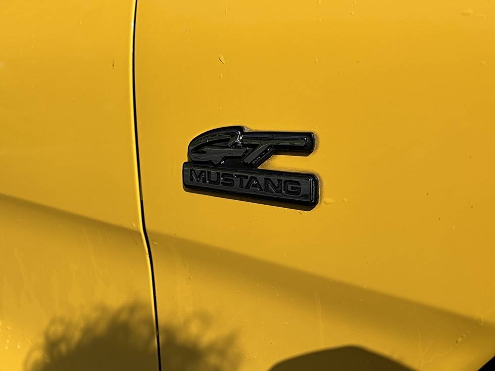 Ford-mustang-1995-yellow-11