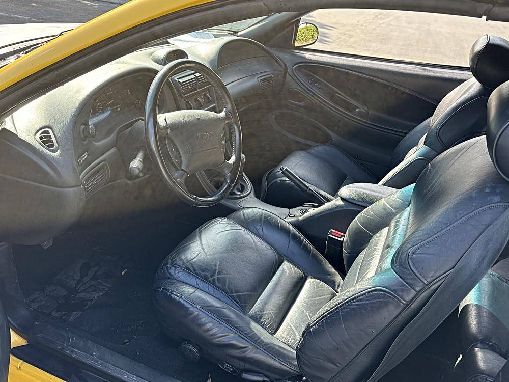 Ford-mustang-1995-yellow-12