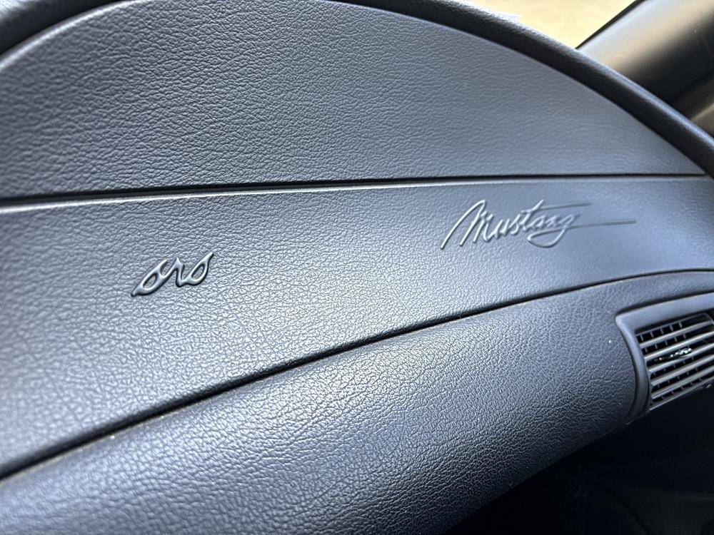 Ford-mustang-1995-yellow-8