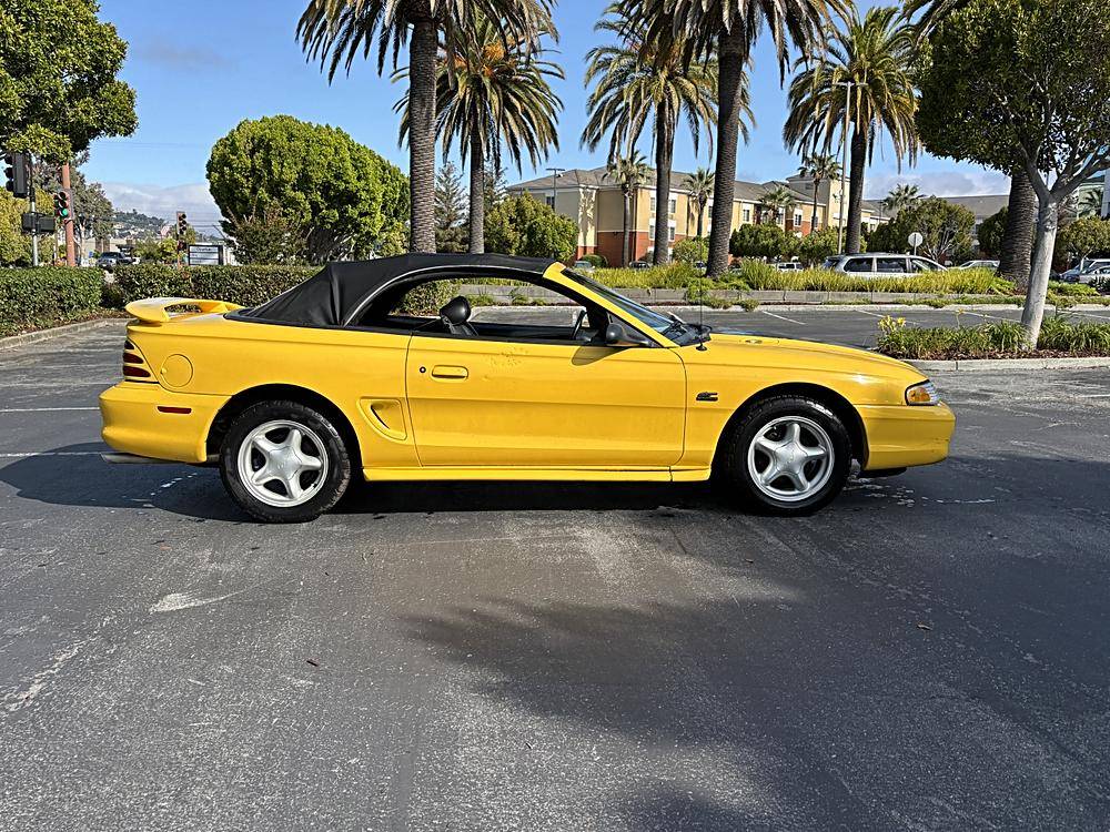 Ford-mustang-1995-yellow-9