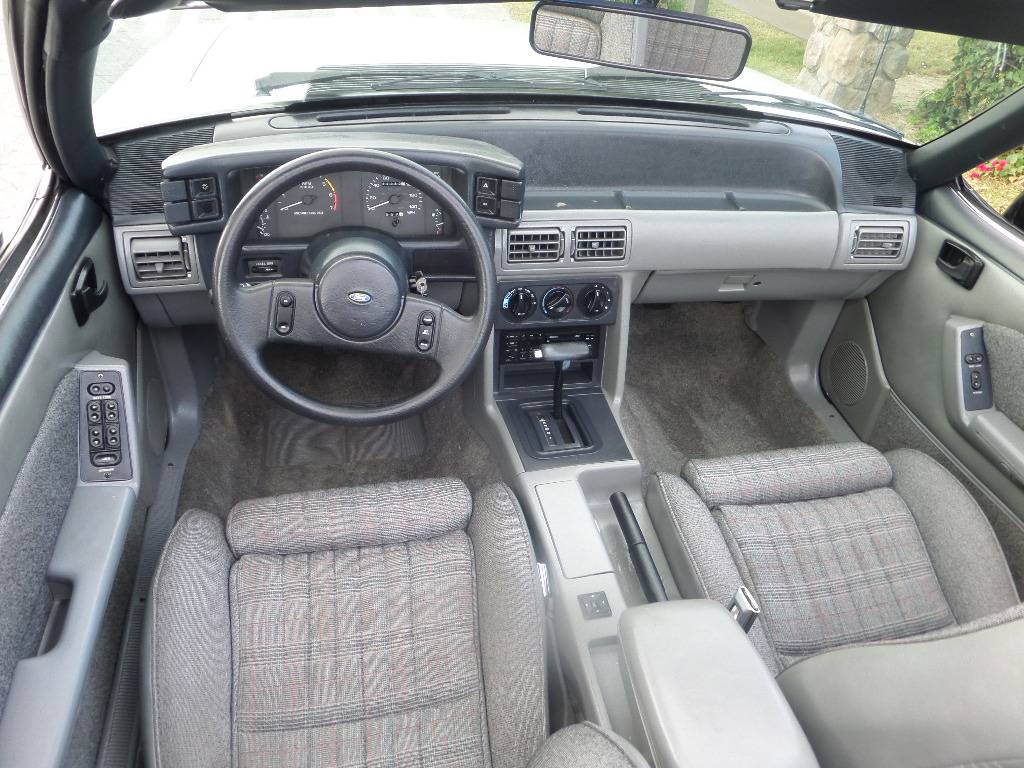 Ford-mustang-5.0-1989-10