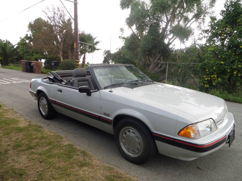 Ford-mustang-5.0-1989-14