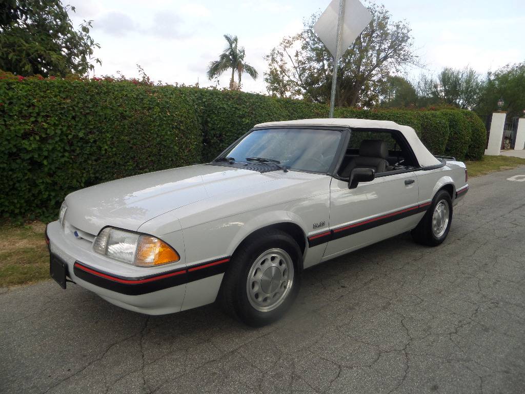 Ford-mustang-5.0-1989-17