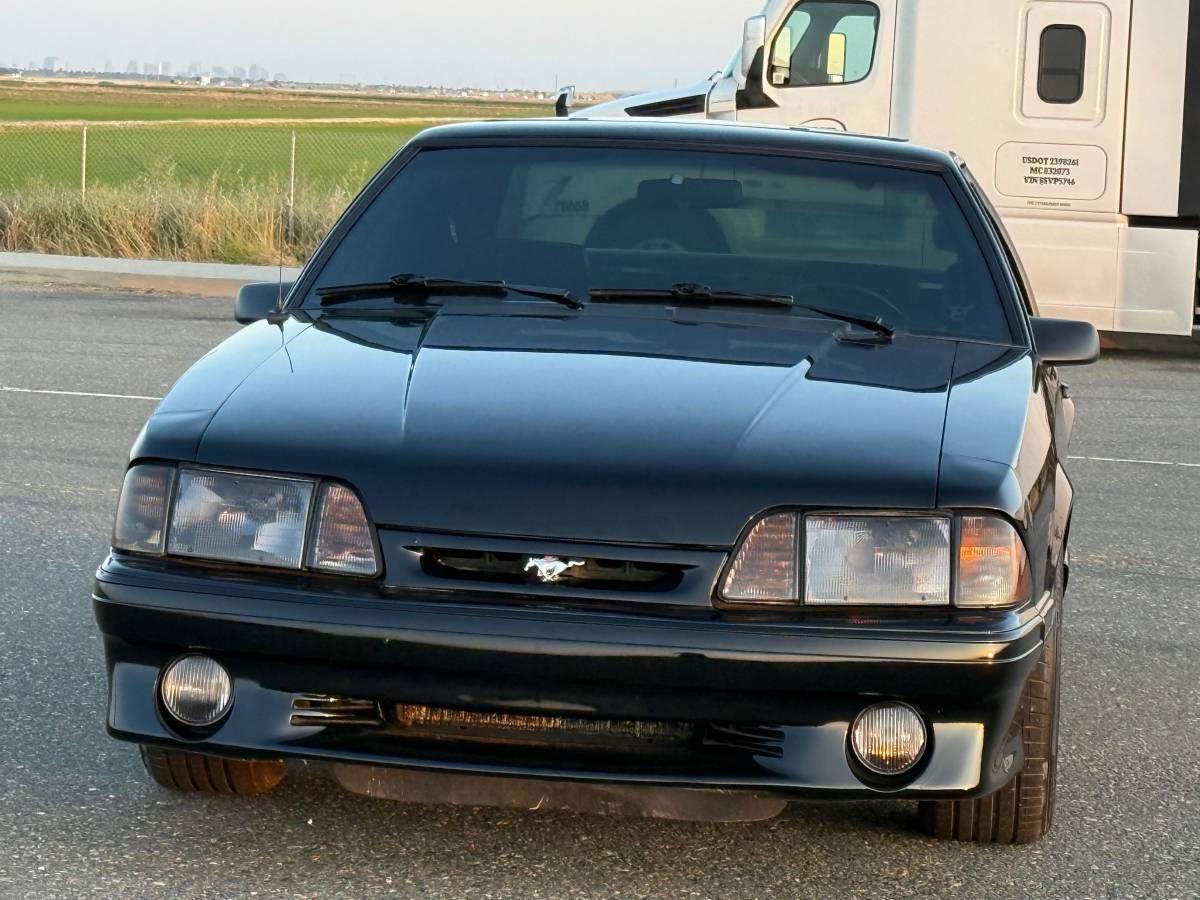 Ford-mustang-cobra-1993-56