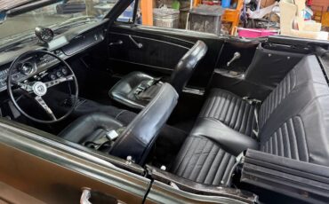 Ford-mustang-convertible-1965-green-11