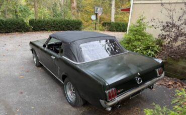 Ford-mustang-convertible-1965-green-13
