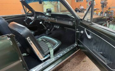 Ford-mustang-convertible-1965-green-14