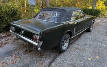 Ford-mustang-convertible-1965-green-15