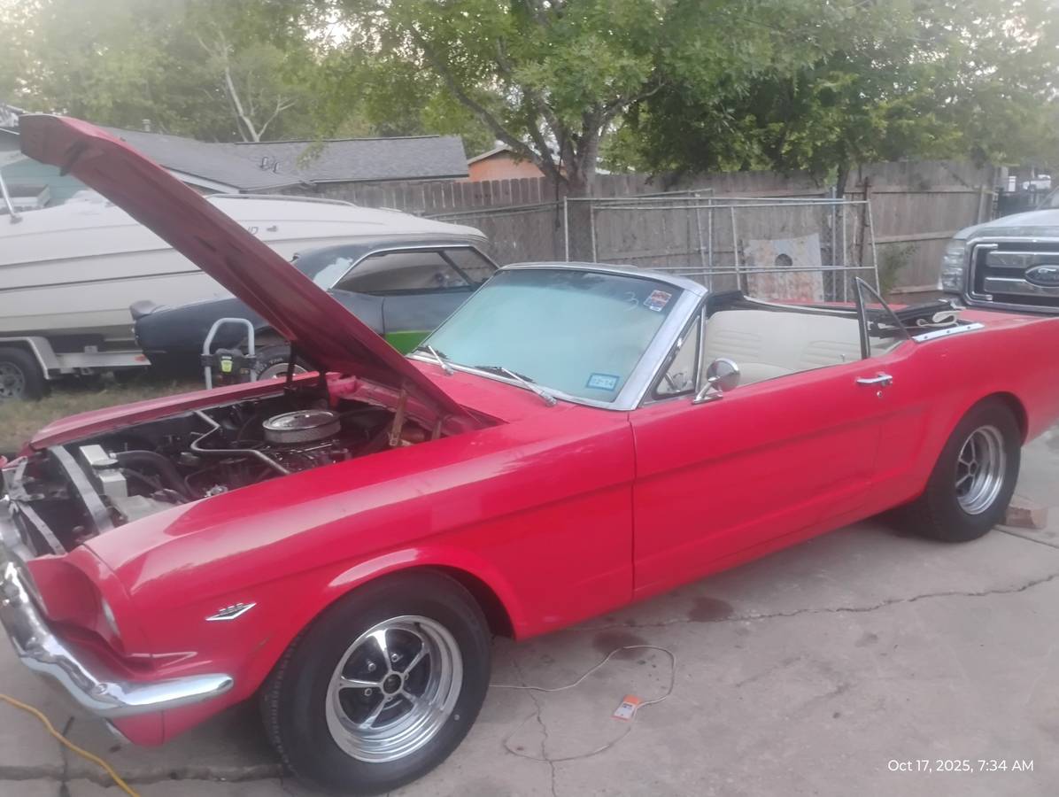 Ford-mustang-convertible-1965-red-1
