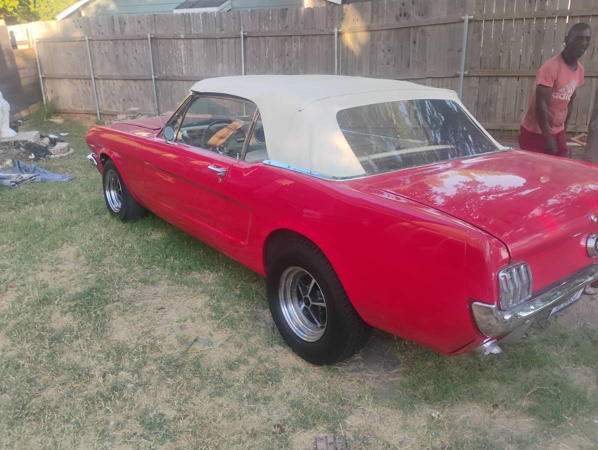 Ford-mustang-convertible-1965-red-12
