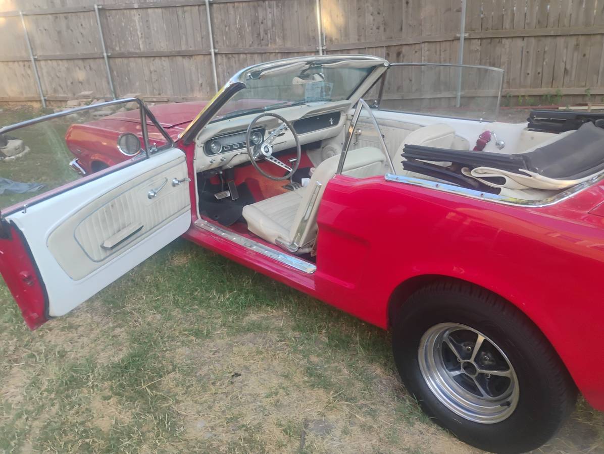 Ford-mustang-convertible-1965-red-7