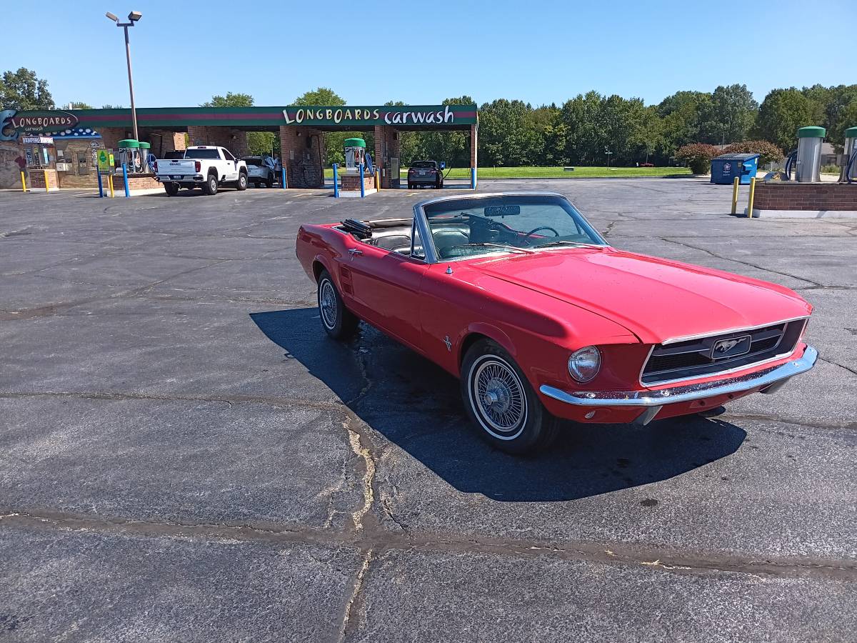 Ford-mustang-convertible-1967-red-8