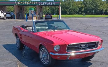 Ford-mustang-convertible-1967-red