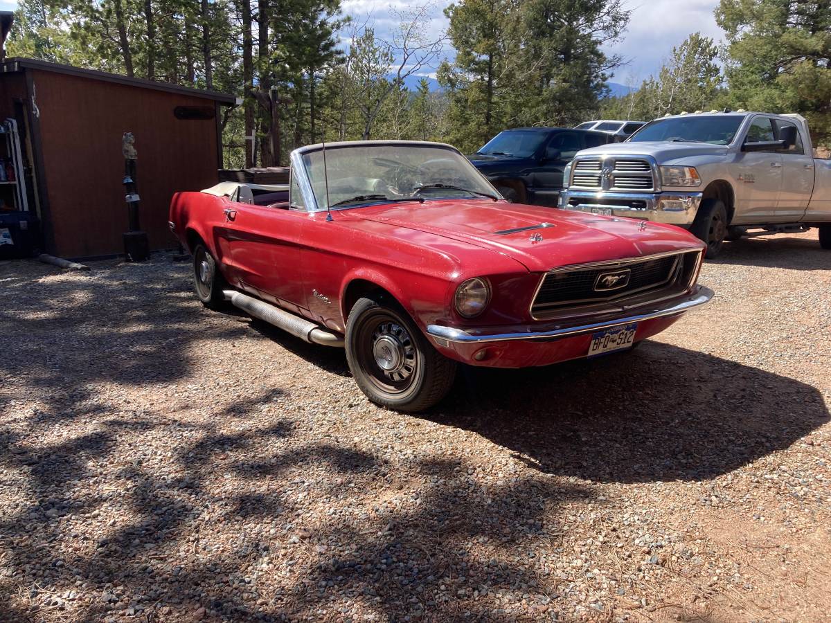 Ford-mustang-convertible-1968-red-13