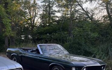 Ford-mustang-convertible-1969