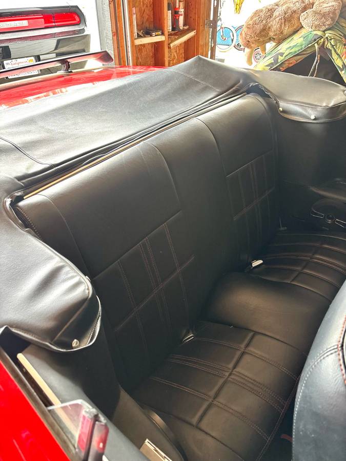 Ford-mustang-convertible-1977-red-8