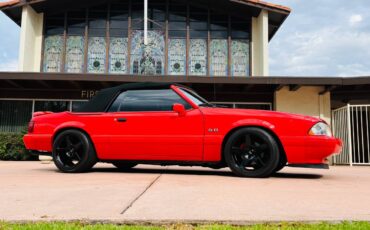 Ford-mustang-convertible-1982-8