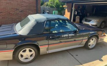 Ford-mustang-convertible-1988-blue-1