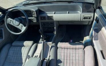 Ford-mustang-convertible-1988-blue-4