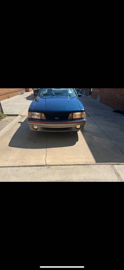 Ford-mustang-convertible-1988-blue-6