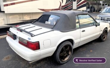 Ford-mustang-convertible-1993-white