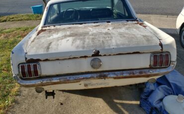 Ford-mustang-coup-1966-white-7