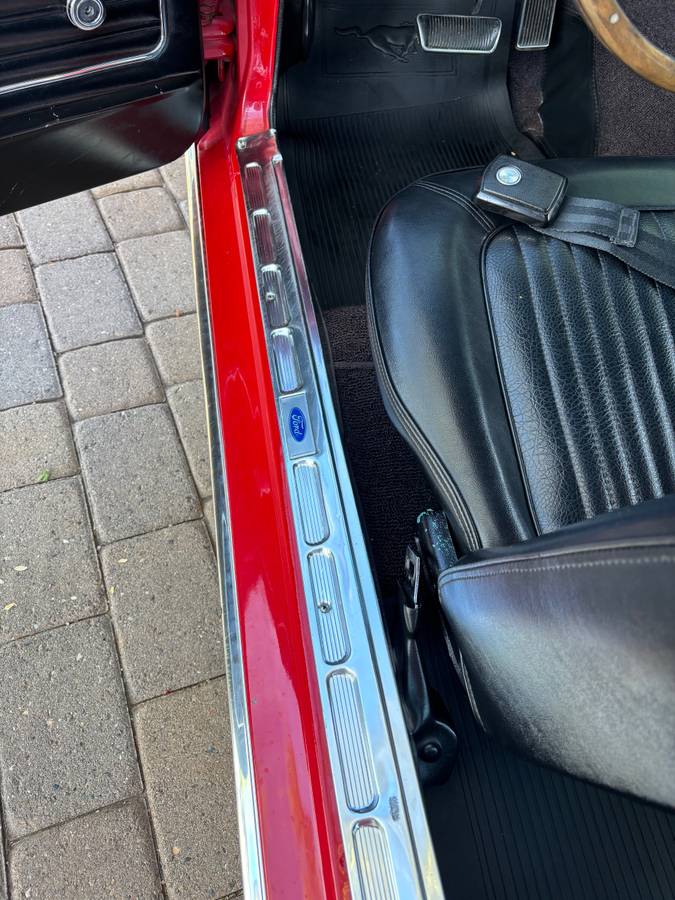 Ford-mustang-coupe-1968-red-23