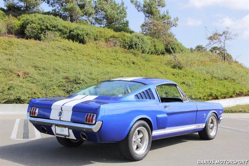 Ford-mustang-fastback-1965-black-13