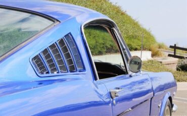Ford-mustang-fastback-1965-black-19