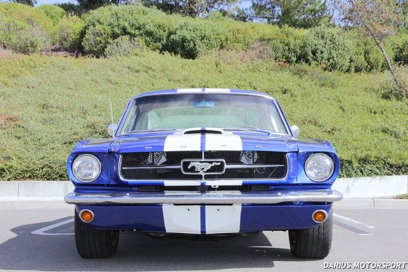 Ford-mustang-fastback-1965-black-6