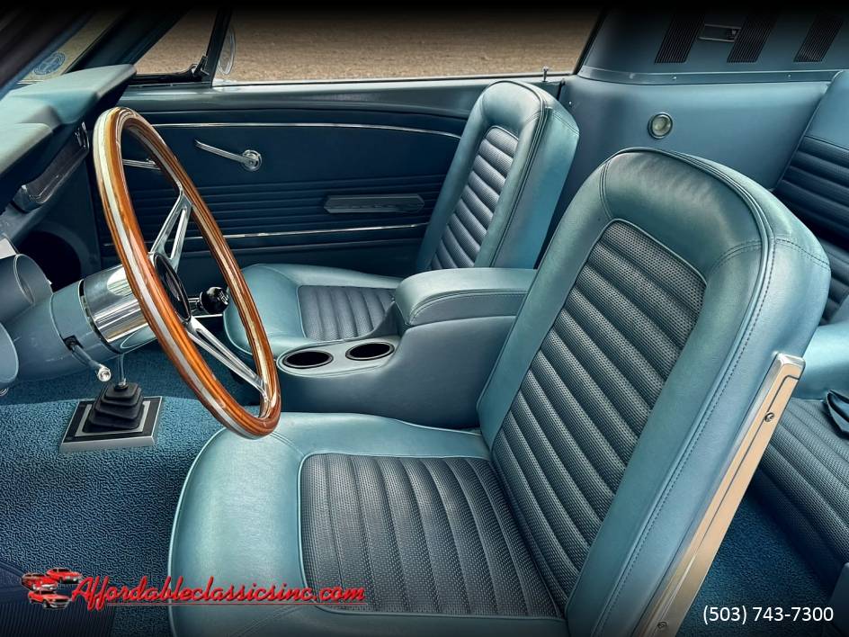 Ford-mustang-fastback-1966-16