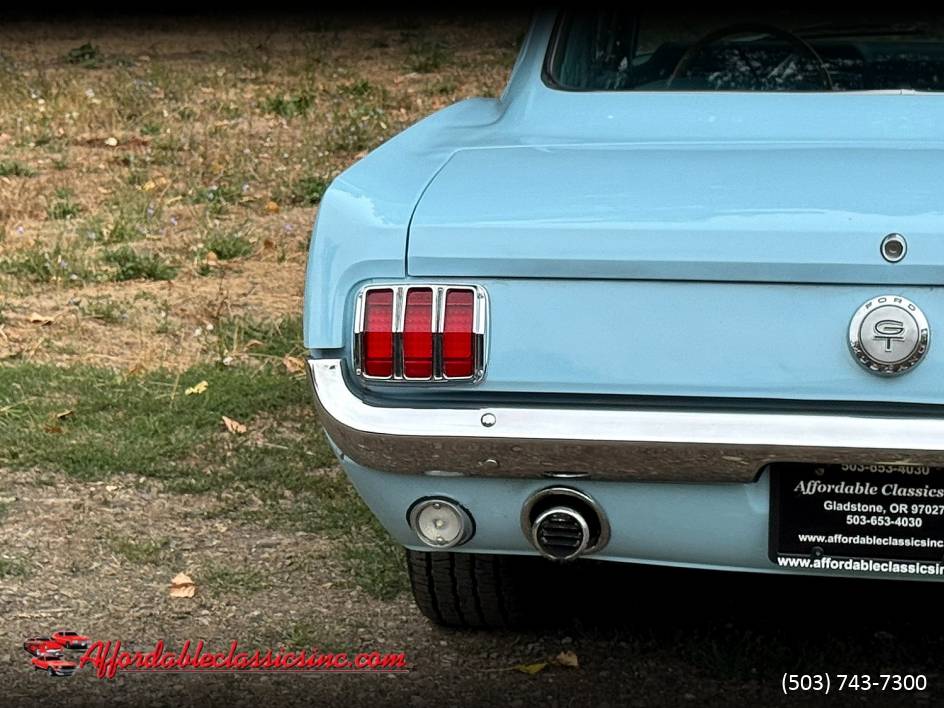 Ford-mustang-fastback-1966-20