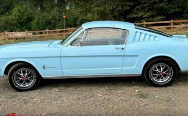 Ford-mustang-fastback-1966-30