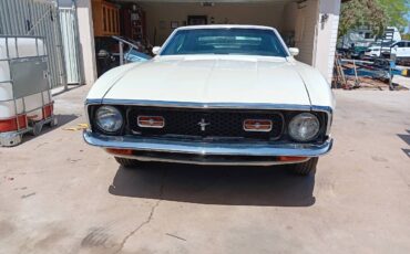 Ford-mustang-fastback-1972-white-7