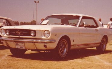 Ford-mustang-gt-1965-white-4