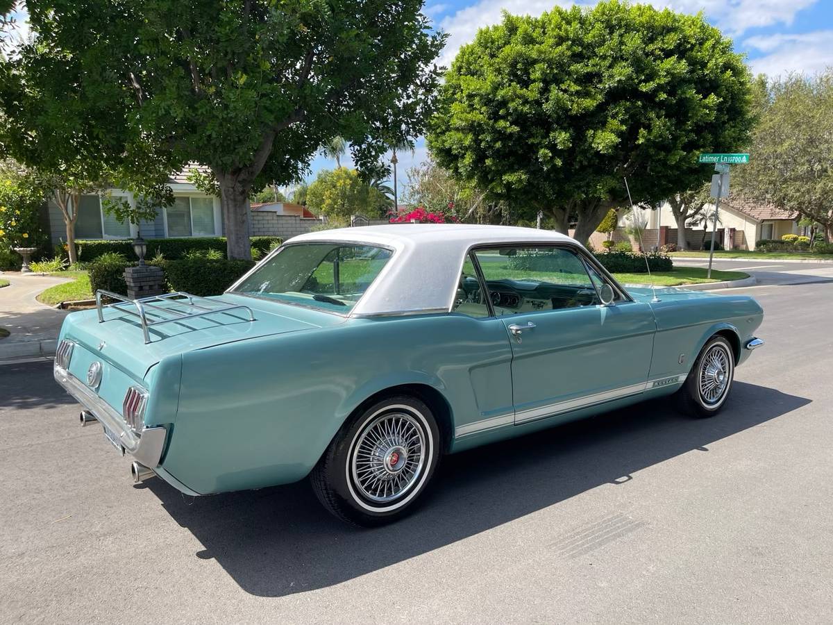 Ford-mustang-gt-1966-blue-2