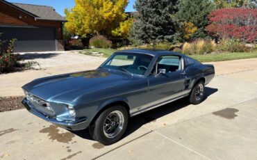 Ford-mustang-gt-1967-blue-10