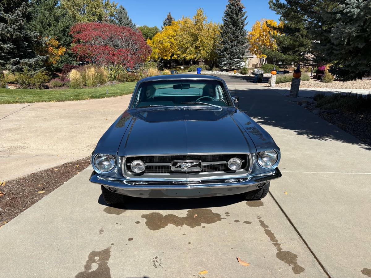 Ford-mustang-gt-1967-blue-9