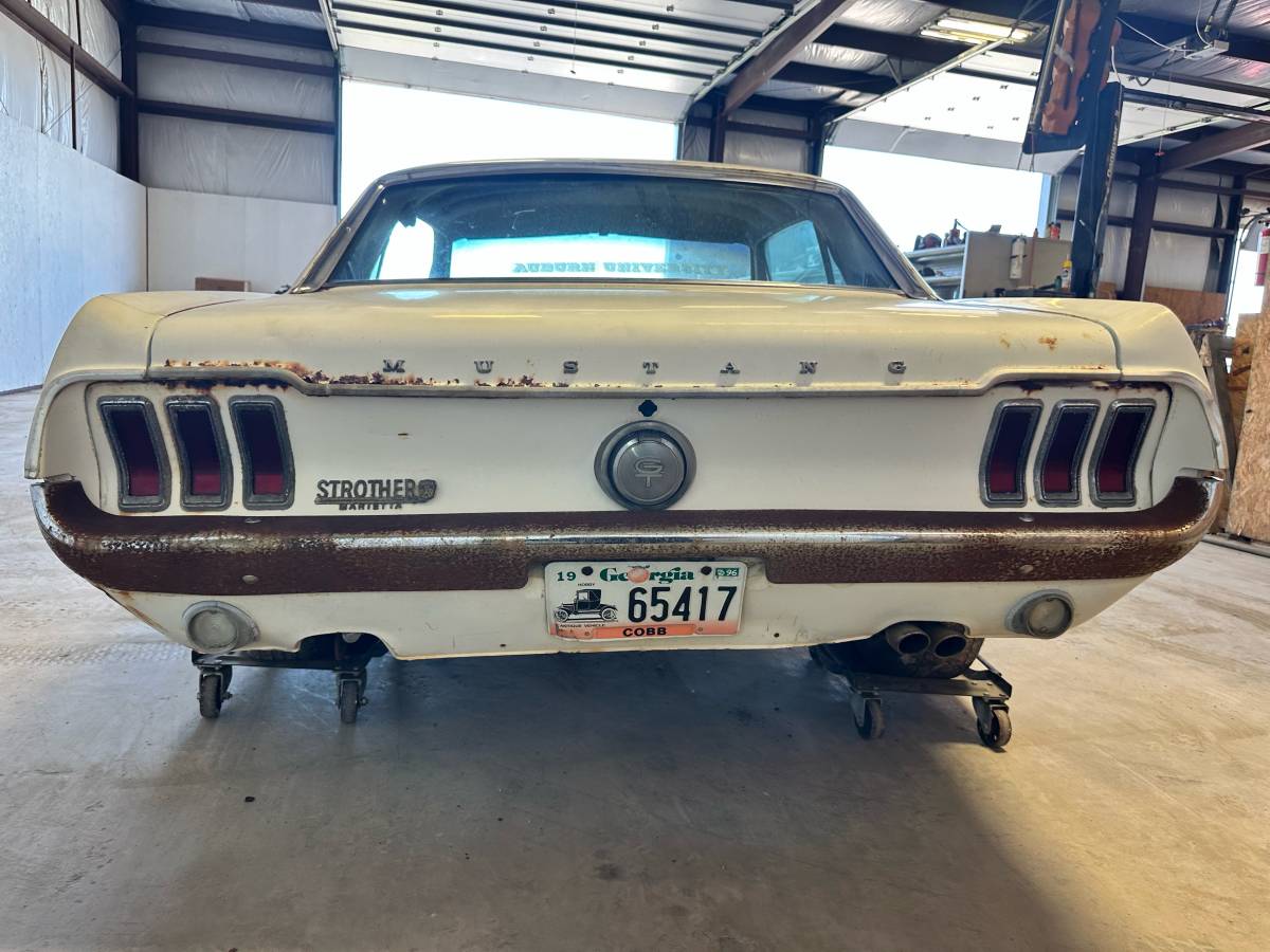 Ford-mustang-gt-1968-17