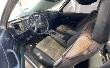 Ford-mustang-gt-1983-white-3