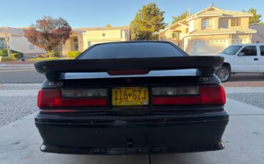 Ford-mustang-gt-1989-black-1