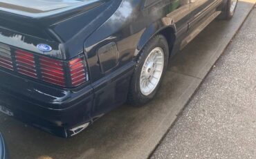 Ford-mustang-gt-1989-black-2