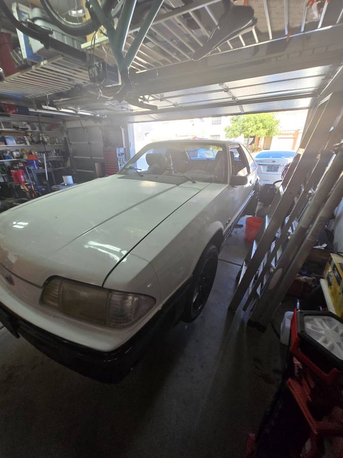 Ford-mustang-gt-1989-custom-3