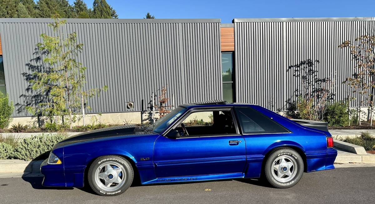 Ford-mustang-gt-1989-custom-5