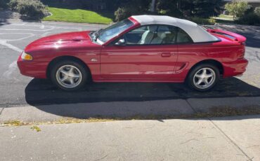 Ford-mustang-gt-1994-red