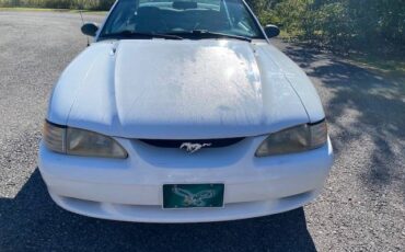 Ford-mustang-gt-1995-white